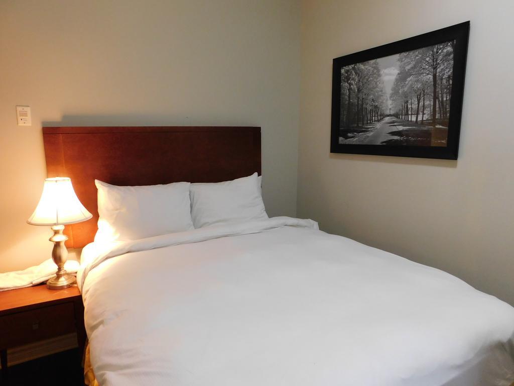 Hotel A2K Монреал Екстериор снимка