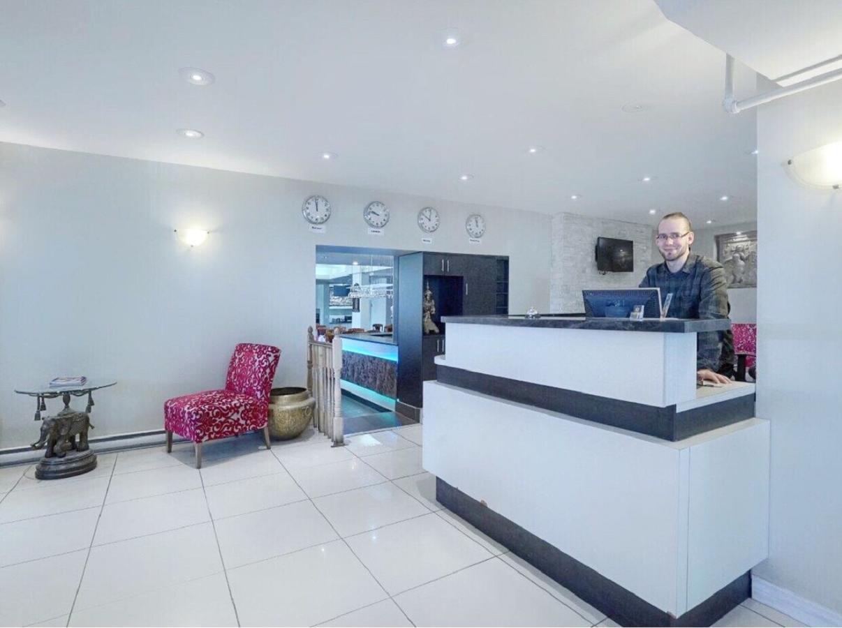 Hotel A2K Монреал Екстериор снимка